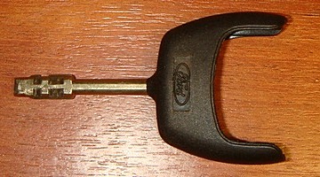 фото ключа форд FORD лезвие FO21 (рогатка)