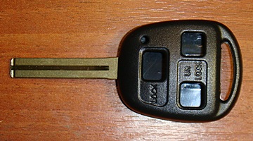 фото корпуса ключа 3 кнопки LEXUS (toy48)